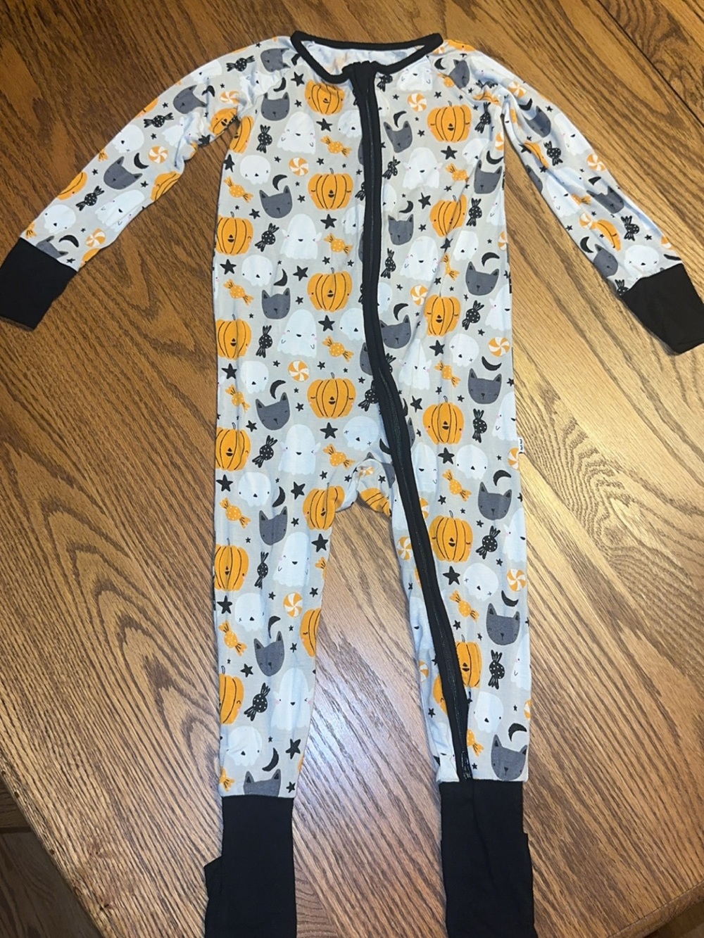 Little Sleepies Halloween Pumpkin & Ghost Footed One-Piece - Orange, Gray, Black